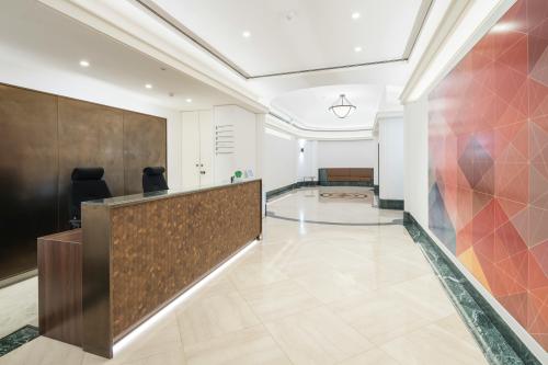 86 Jermyn Street, St James, London, SW1Y
