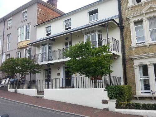 22 Mount Ephraim Road, Tunbridge Wells, TN1