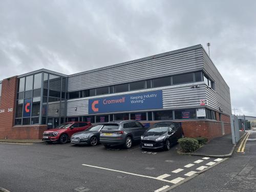 343 Edinburgh Avenue, Slough, SL1