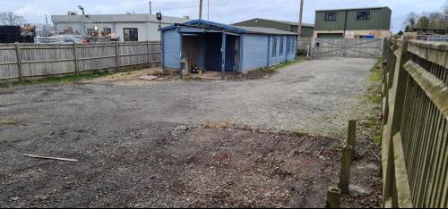 Ronnie's Yard, Howards Nursery, Handcross Road, Plummers Plain, Horsham, RH13