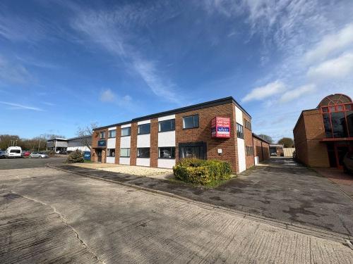 Unit D1 & Unit D2, Telford Road, Bicester, OX26