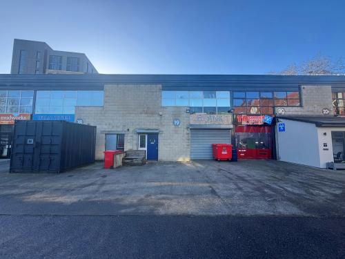 Unit 19, Windmill Farm Business Centre, Bristol, BS3