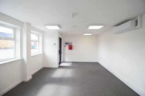 Unit 2, Liddall Way, West Drayton, UB7