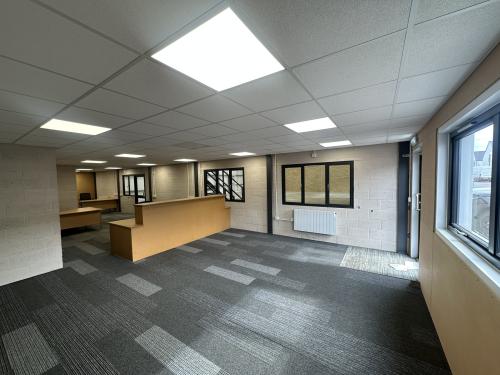 Unit 18-19, Connect 27 Business Park, Twin Oaks Drive, Polegate, BN26
