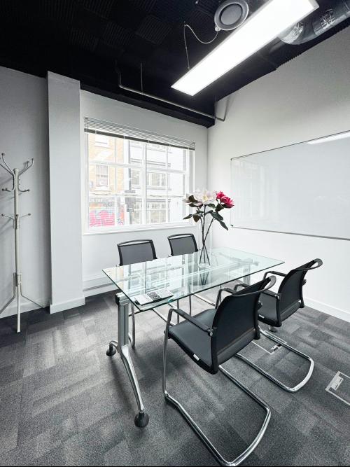 2 Bath Place - Office 2.2a, Clerkenwell, London, EC1V