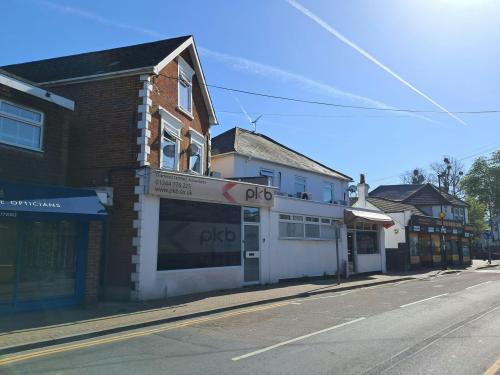 87-89 Church Street, Crowthorne, RG45
