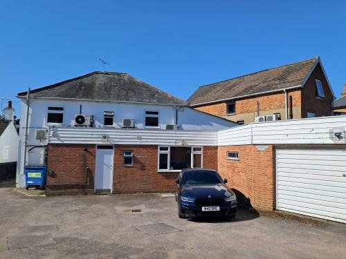87-89 Church Street, Crowthorne, RG45