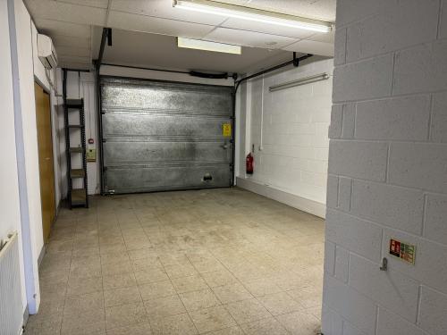 Unit 28, The Metro Centre, Dwight Road, Watford, WD18