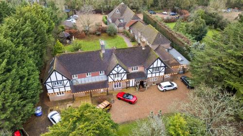 Little Silver Country Hotel, Ashford Road, Tenterden, TN30
