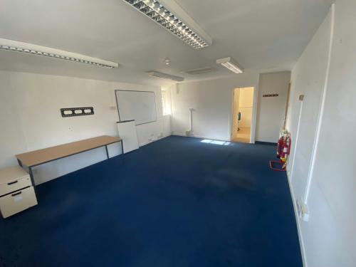 16 College Street, Petersfield, GU31