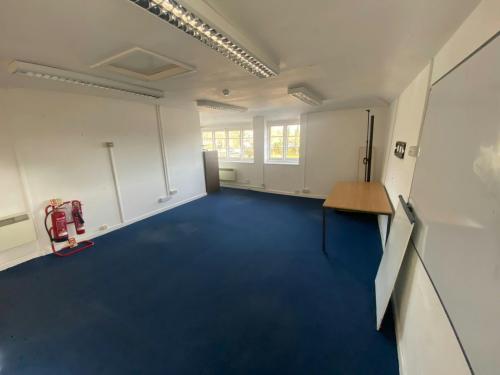 16 College Street, Petersfield, GU31