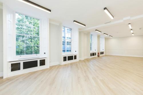 8A Brushfield Street, Spitalfields, London, E1