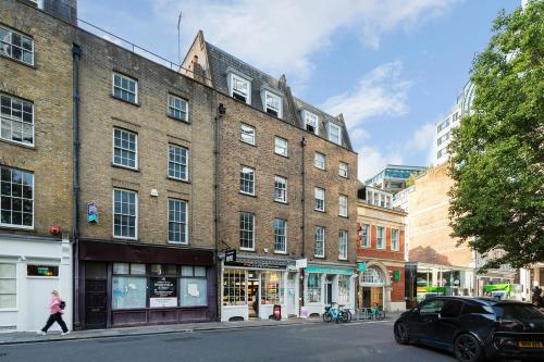 8A Brushfield Street, Spitalfields, London, E1