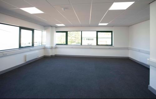 Unit 7 Oaktree Business Centre, South Marston Park, Swindon, SN3