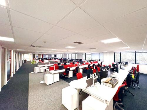 Pembroke House, Banbury Business Park, Aynho Road, Adderbury, Banbury, OX17