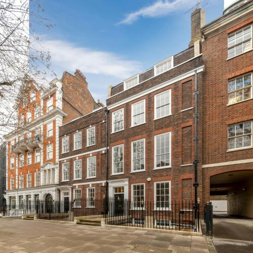 42-43 Bedford Row, Holborn, London, WC1R