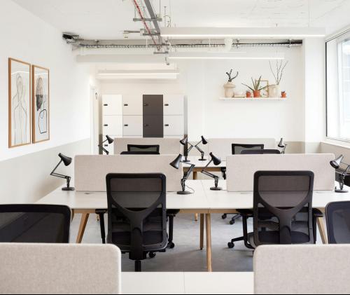Red Lion Studios, Lion Buildings, 12 Cock Lane, Smithfield, London, EC1A