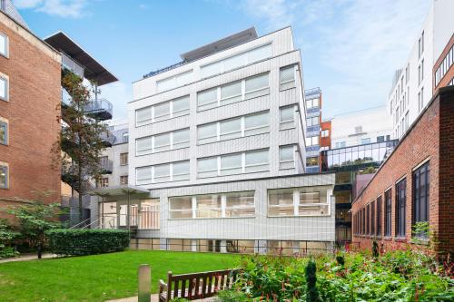 27 Bream's Buildings, Holborn, London, EC4A