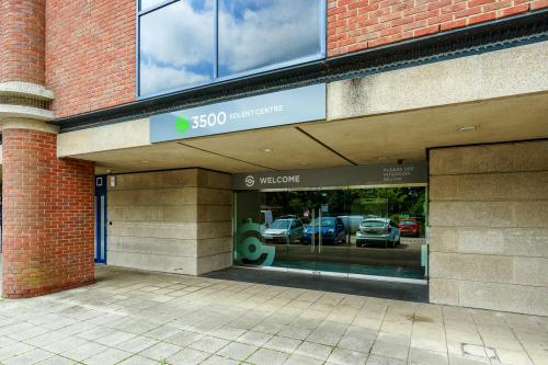 Solent Centre, Solent Business Park, 3500 Parkway, Whiteley, Fareham, PO15