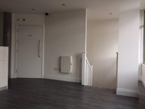 5 London Road, Brentford, TW8