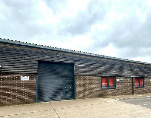 Storage Unit Front West, Heather Farm, Horsell Common, Woking, GU21