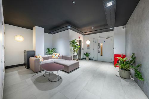 10 Jamestown Road, Camden, London, NW1