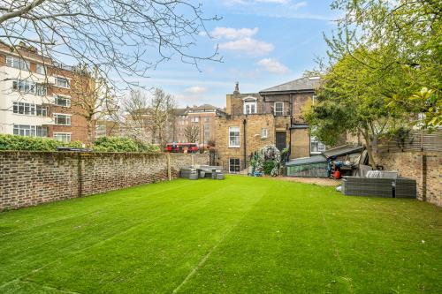 56 Maida Vale, Maida Vale, London, W9
