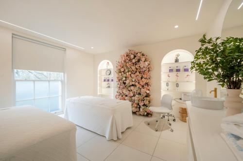 56 Maida Vale, Maida Vale, London, W9