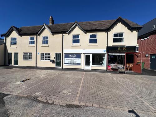 Flat 6 St. Andrews Buildings, High Street, Hamble, Southampton, SO31
