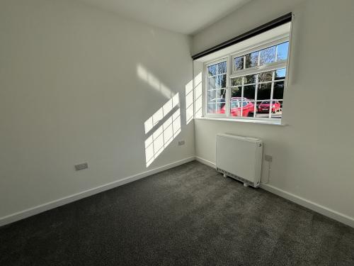Flat 6 St. Andrews Buildings, High Street, Hamble, Southampton, SO31