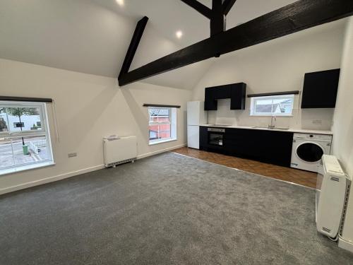 Flat 4 St. Andrews Buildings, High Street, Hamble, Southampton, SO31
