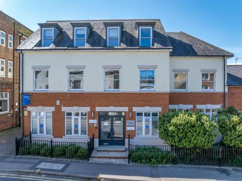 Meridian House, 9-11 Chertsey Street, Guildford, GU1