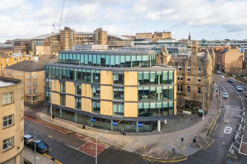 2 Lochrin Square, Edinburgh, EH3