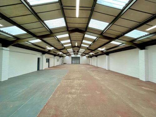 Unit 7, Commerce Way, Leighton Buzzard, LU7