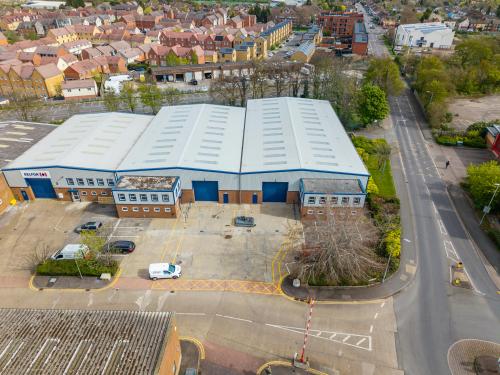 Unit 2, Walter Lawrence Trading Estate, Lawrence Way, Dunstable, LU6