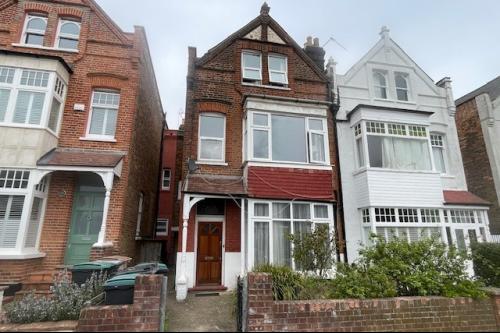 16 Barrington Road, Hornsey, London, N8
