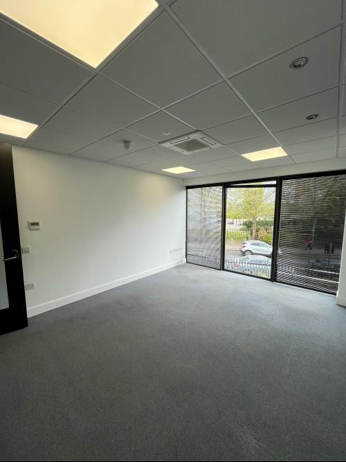 22 Abbey Road, Park Royal, London, NW10