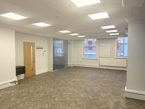 3 Edmund Gardens, 117 Edmund Street, Birmingham, B3