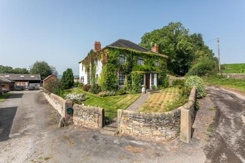 Wingfield Park, Lodge Hill Farm, Fritchley, Belper, DE56