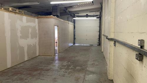 Unit 2, Hales Industrial Park, Rowley's Green Lane, Coventry, CV6