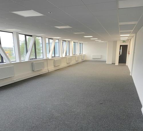 Unit M/O, Paddock Wood Distribution Centre, Transfesa Road, Paddock Wood, TN12