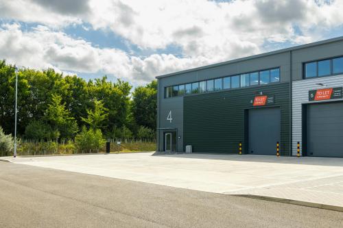 Unit 4&5, Vantage 41, Timber Yard Close, Aston Clinton, HP22
