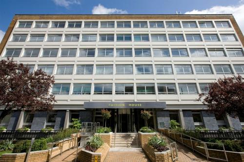 Tuition House, 27-37 St Georges Road, Wimbledon, London, SW19