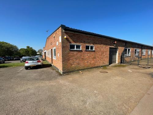 Unit 33, Churchill Way, Fleckney, Leicester, LE8