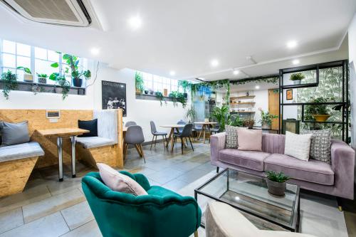 Office 2, 66 Old Compton Street, Soho, London, W1D