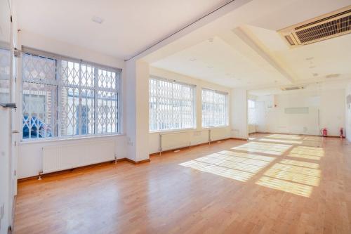 15 Canfield Place, South Hampstead, London, NW6