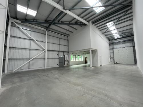 Units 1-3, Trade City Luton, Kingsway, Luton, LU1