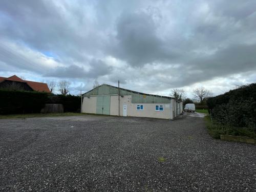 2.6 Acres, Cutbush Lane East, Shinfield, Reading, RG2
