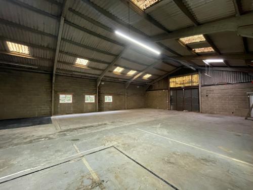2.6 Acres, Cutbush Lane East, Shinfield, Reading, RG2