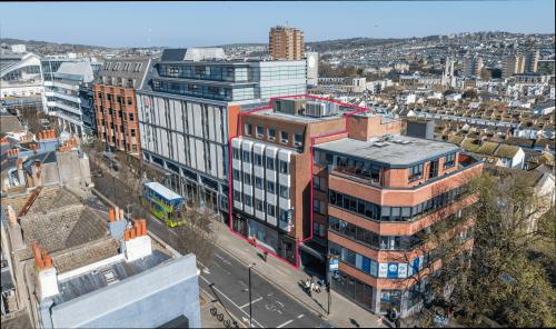 93-94 Queens Road, North Laine, Brighton, BN1